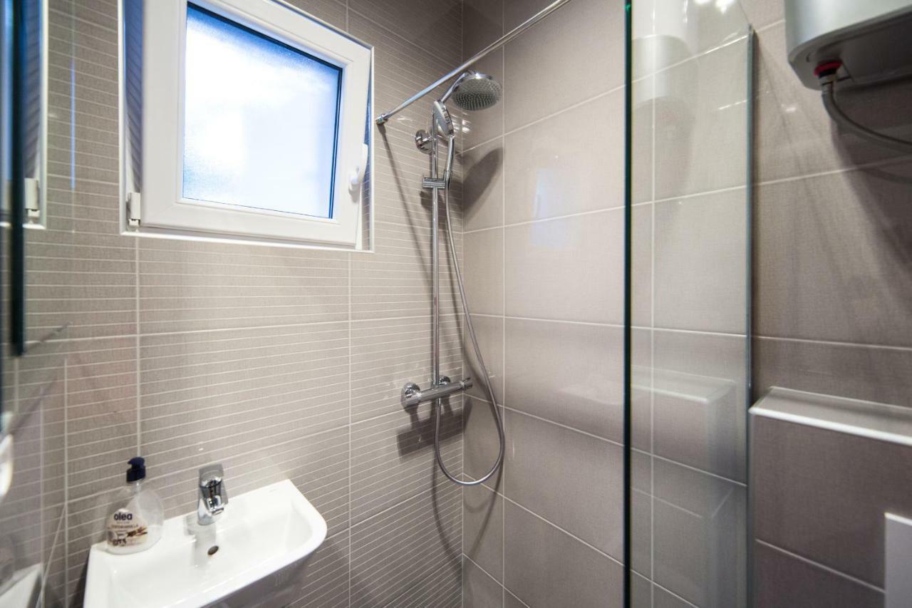 Apartment Bella Baška Voda Екстериор снимка