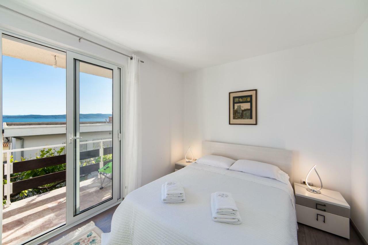 Apartment Bella Baška Voda Екстериор снимка