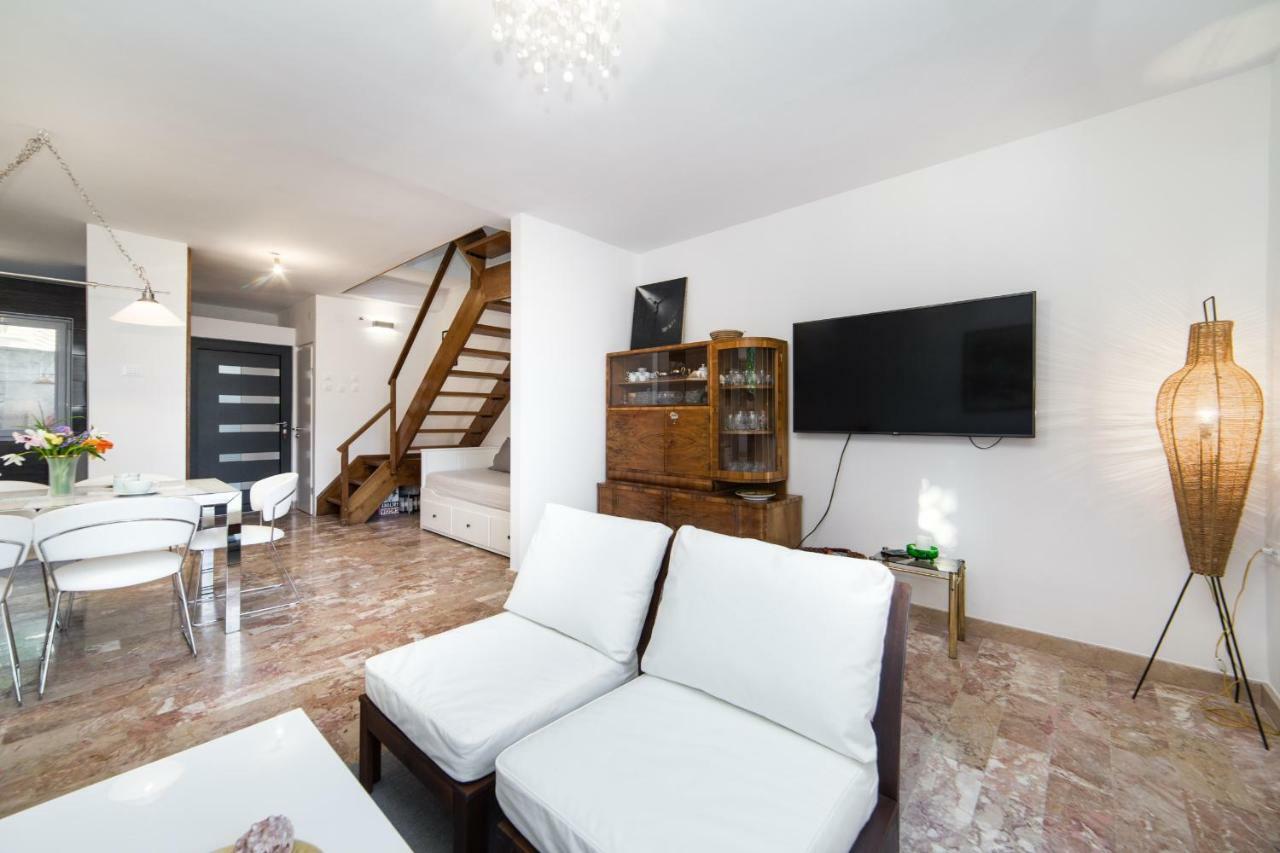 Apartment Bella Baška Voda Екстериор снимка